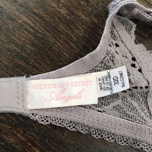 Victoria's Secret Angels Women's Lace Bra, 32D, Grey - Picture 5 of 8